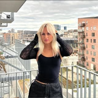 Portrait of Jeamilla Hoby Larsen, Heat Harmony Saunagus master.